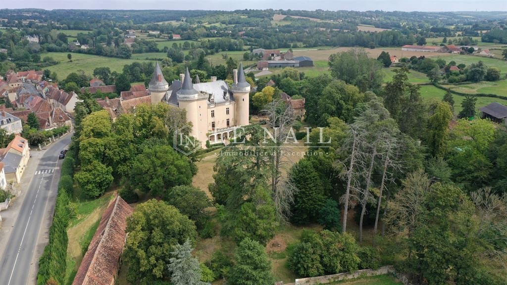 Le Rêve de Berry: A Listed 15th-Century Château Where Time Stands Still