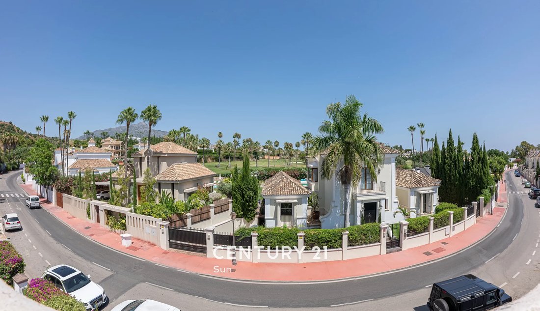Villa in Nueva Andalucia, Marbella, Spain 1 - 15866843