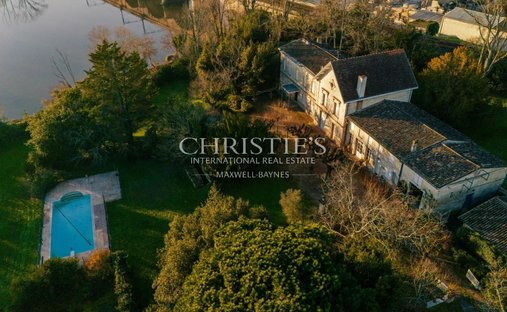 House in Libourne, Nouvelle-Aquitaine, France 1