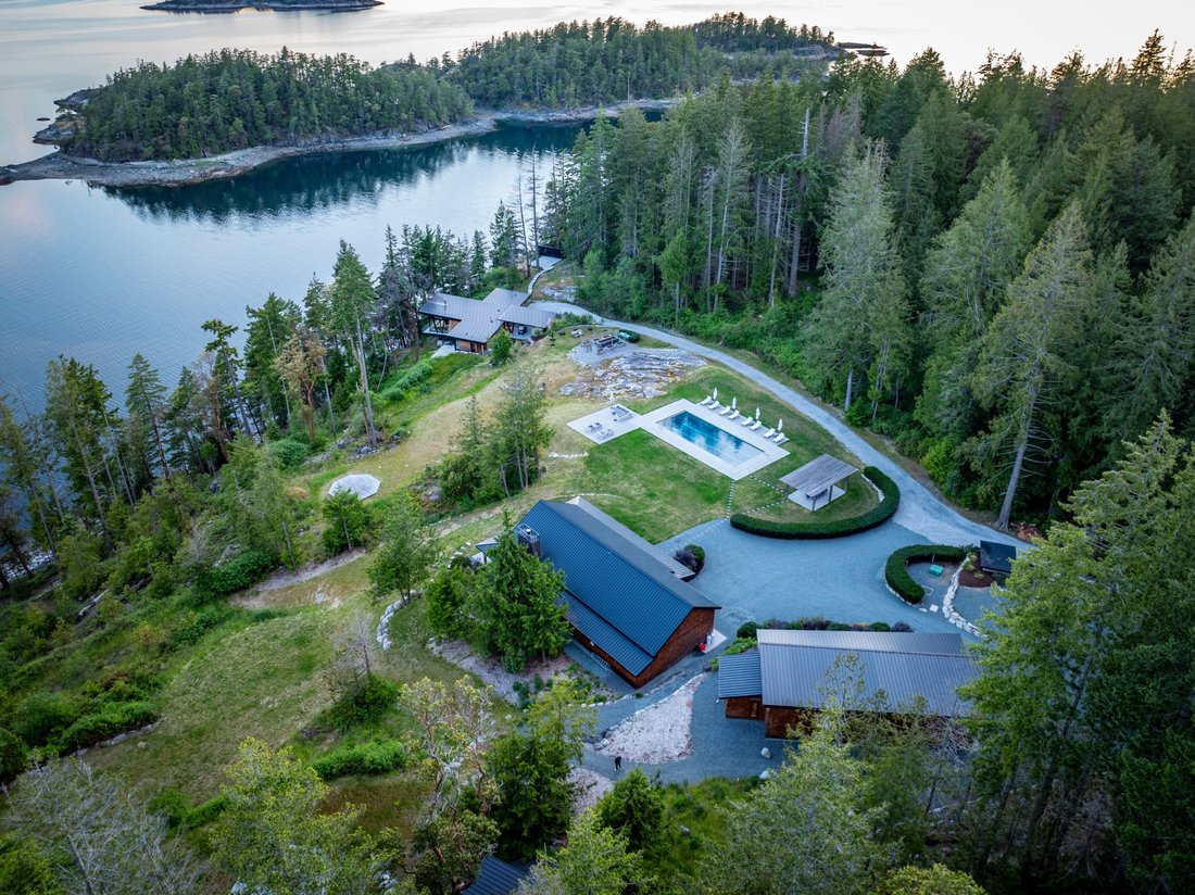 House in Bliss Landing, British Columbia, Canada 3 - 15916183