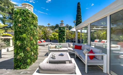 Apartment in Saint Nicolas, Cannes, France 1