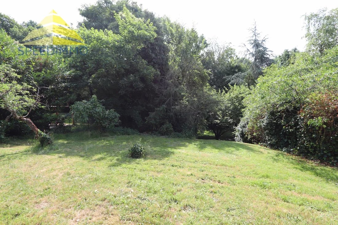 Land in Les Deux Vallées, Brunoy, France 3 - 15913472