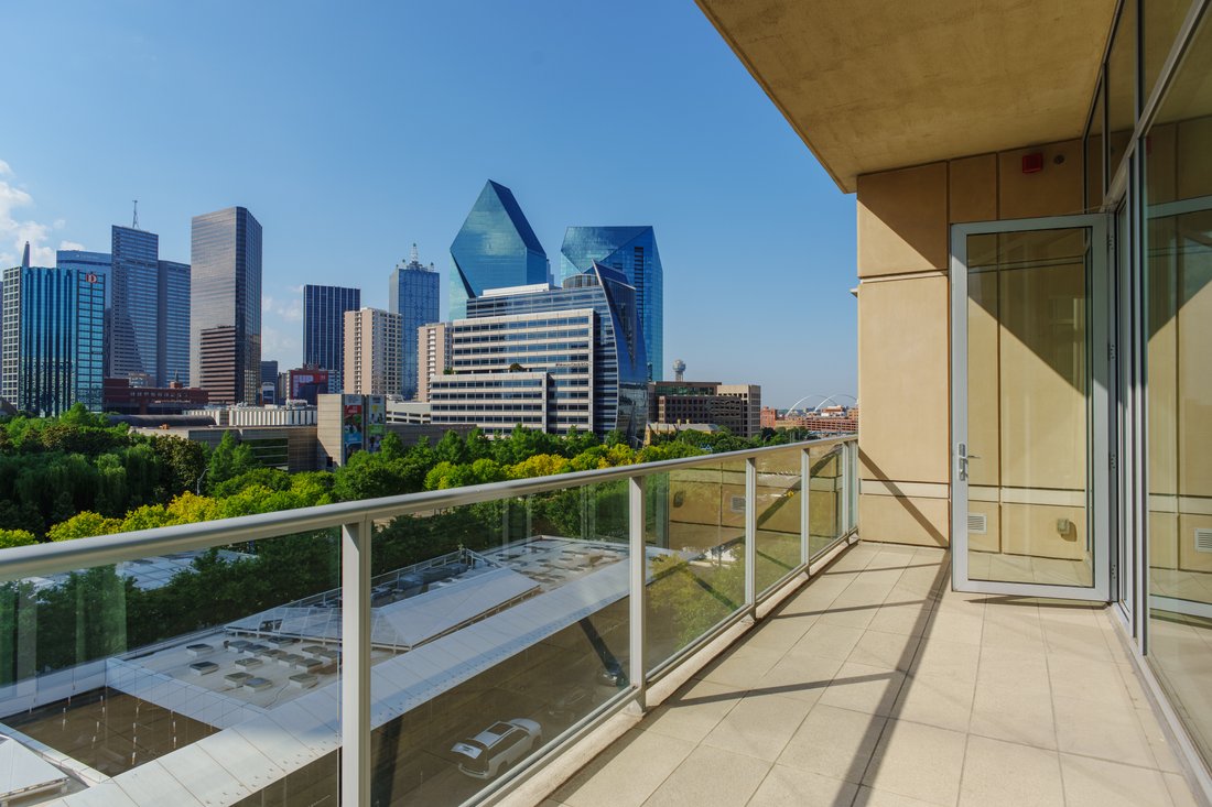 Condo in Dallas, Texas, United States 1 - 13410128