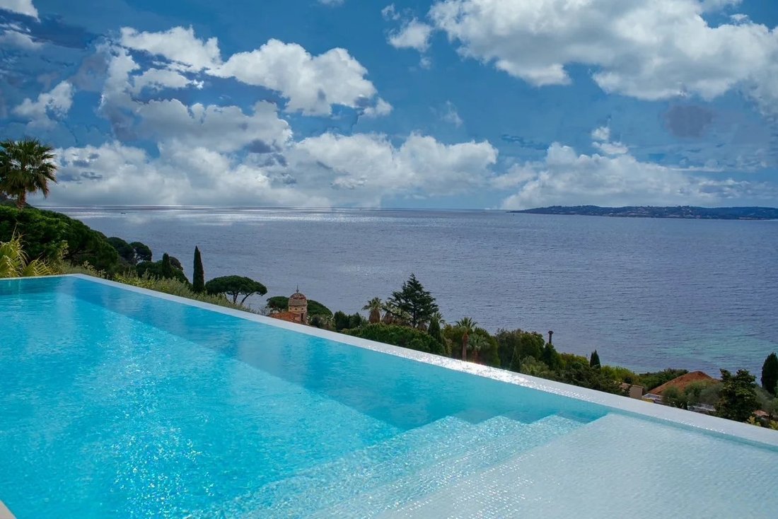 Villa in Basse Suane-Les Virgiles, Sainte-Maxime, France 3 - 15915545