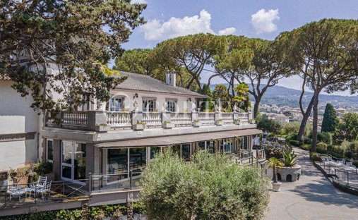 Casa a Passignano sul Trasimeno, Umbria, Italia 1