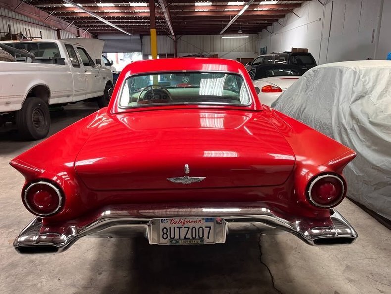 Cabriolet in Glendale, United States 5 - 15913789