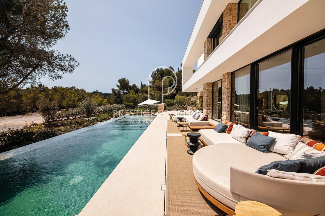 Villa in Roca Llisa, Santa Eularia des Riu, Balearic Islands 2 - 15915526