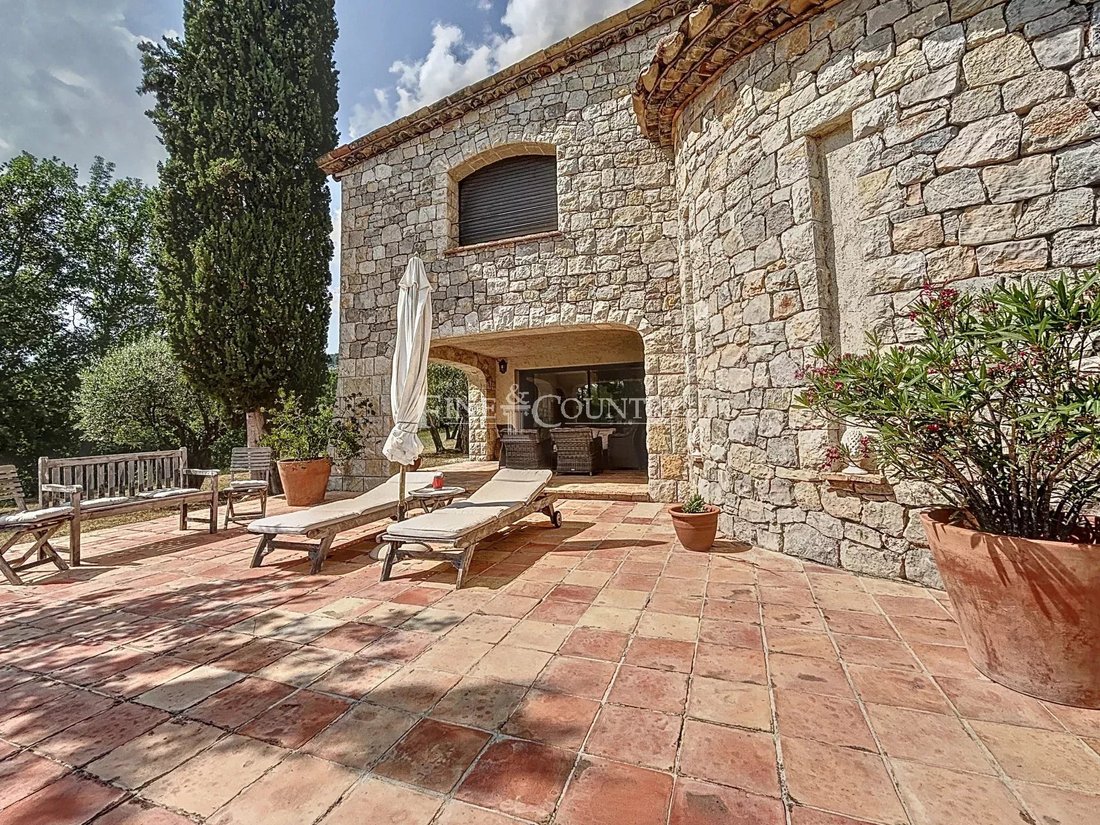 Country House in Fayence, Provence-Alpes-Côte d'Azur, France 5 - 15913625