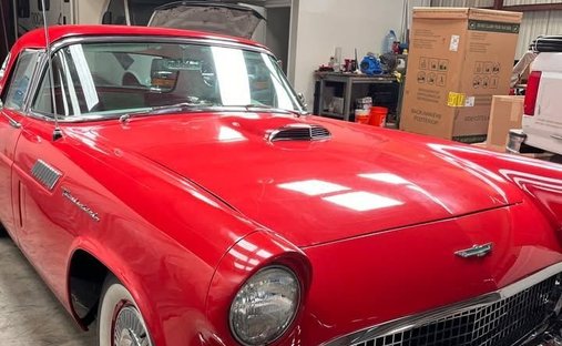 1957 Ford Thunderbird in Glendale, United States 1
