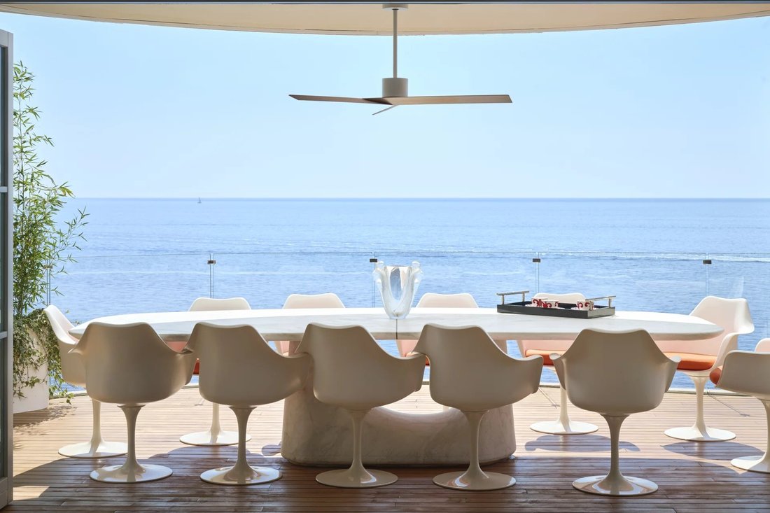 Villa in Saint-Jean-Cap-Ferrat, Provence-Alpes-Côte d'Azur, France 2 - 12053571