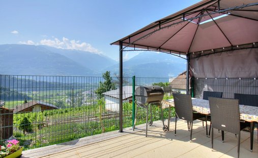 Casa en Conthey, Cantón del Valais, Suiza 1
