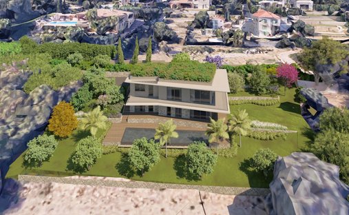 Land in La Maure-Super Cannes, Vallauris, France 1