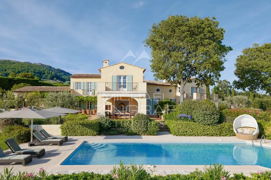 Villa in Tourrettes-sur-Loup, Provence-Alpes-Côte d'Azur, France 3 - 15913986