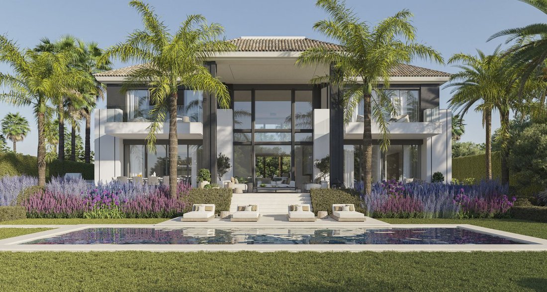 Villa in Puerto Banus, Marbella, Spain 1 - 15914646