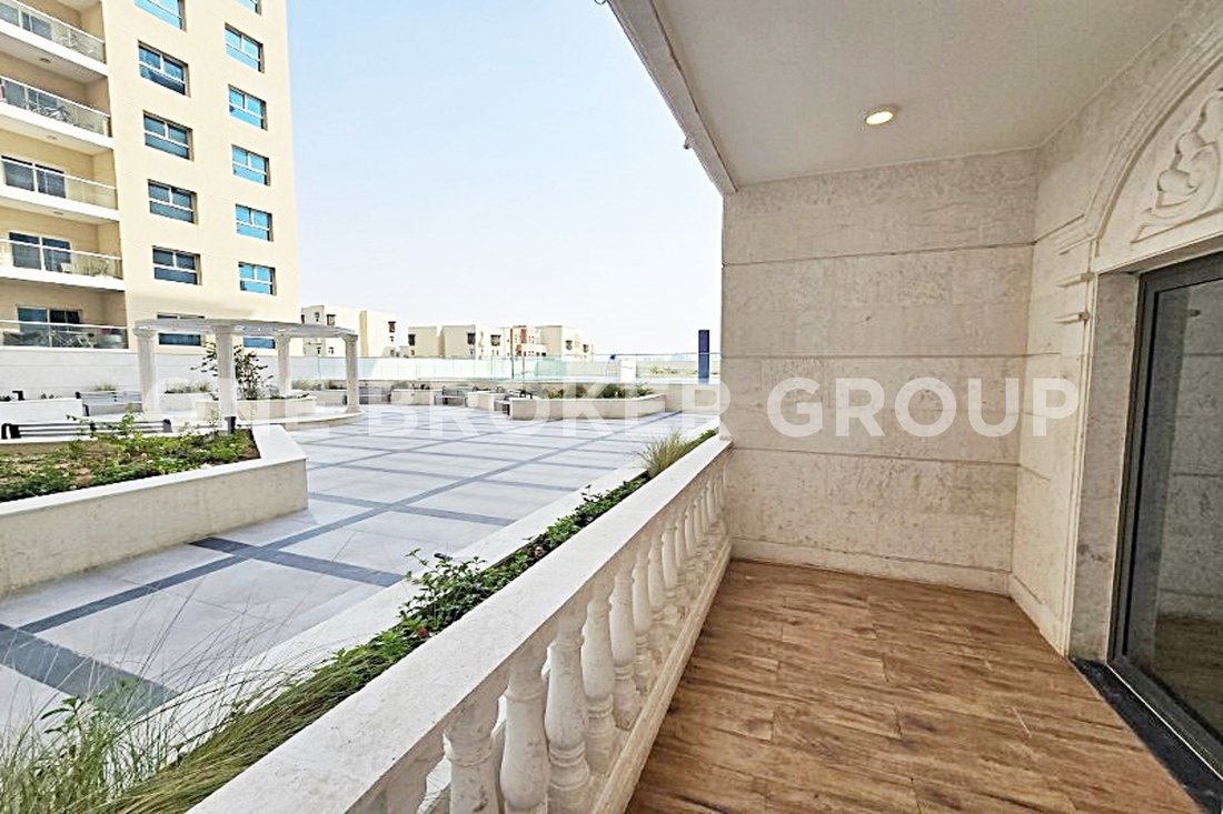Apartment in Al Furjan, Dubai, United Arab Emirates 1 - 15913702