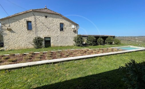 Villa in Pellegrue, Nouvelle-Aquitaine, France 1
