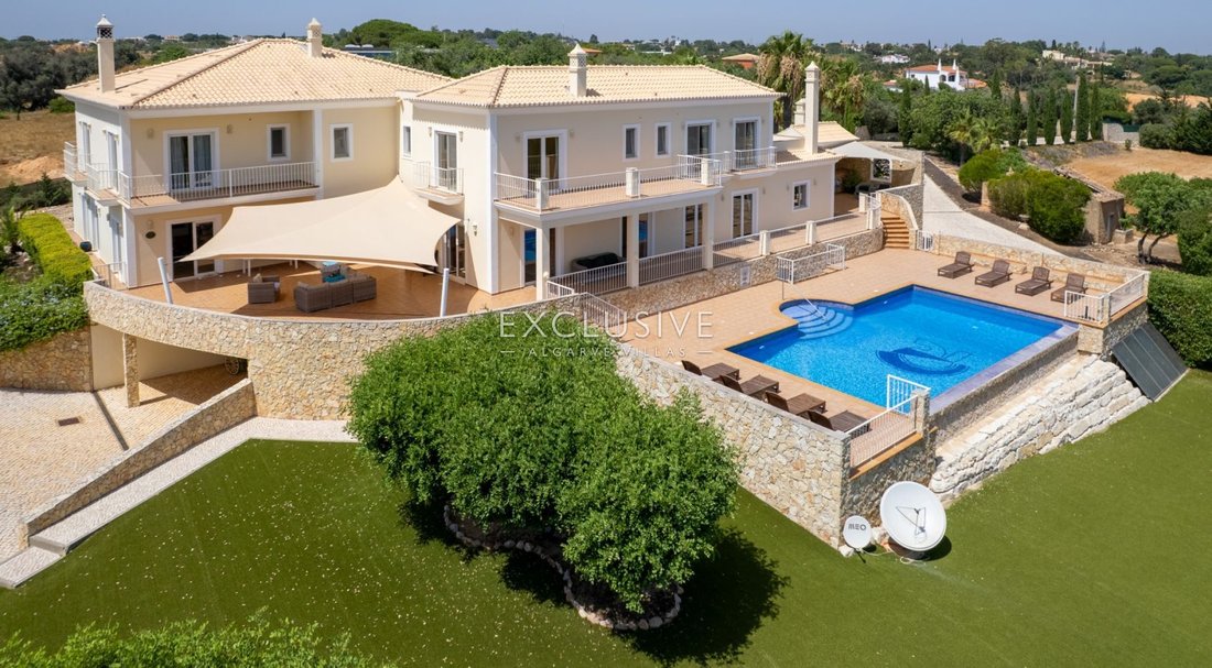 Villa in Porches, Algarve, Portugal 1 - 11192358