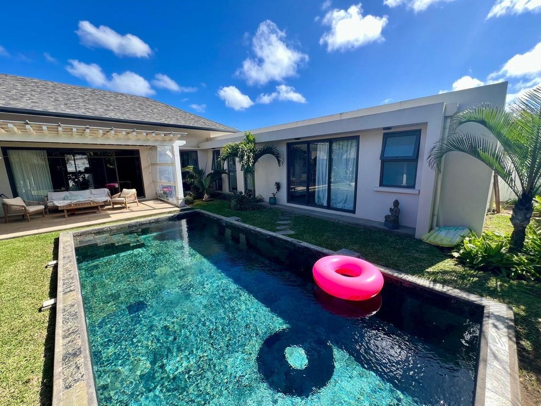 House in Grand Baie, Rivière du Rempart District, Mauritius 1 - 15917365