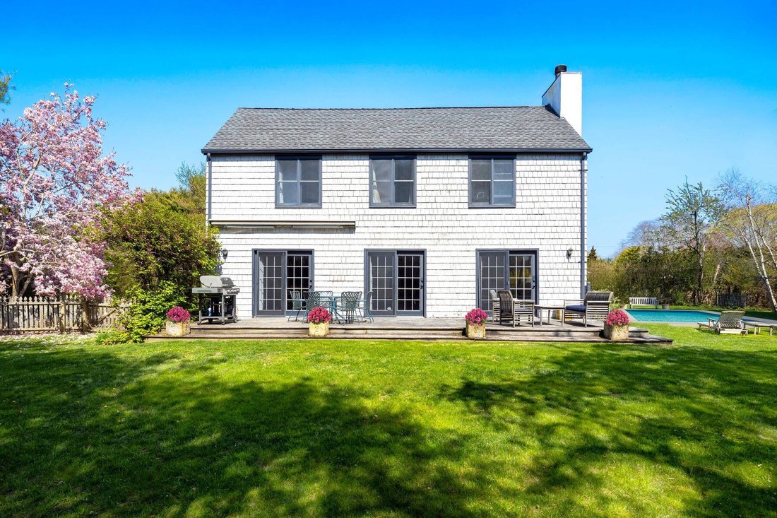 House in Southampton, New York, United States 2 - 15801885