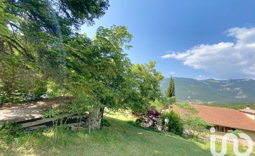 House in Die, Auvergne-Rhône-Alpes, France 1