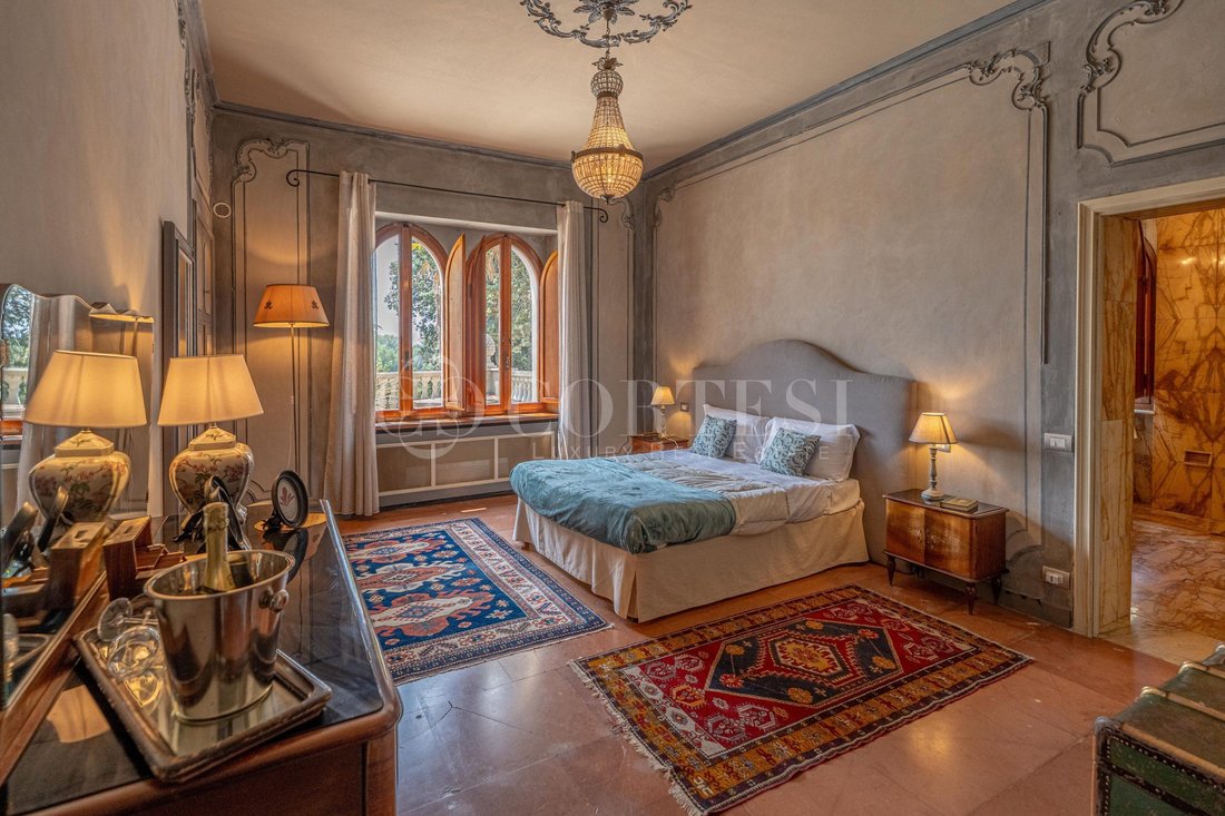 House in Passignano sul Trasimeno, Umbria, Italy 5 - 15915534