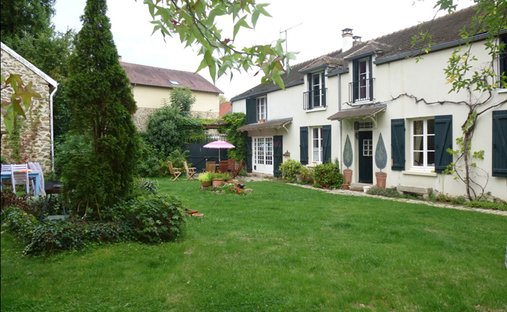 Farm Ranch in Limours, Ile-de-France, France 1