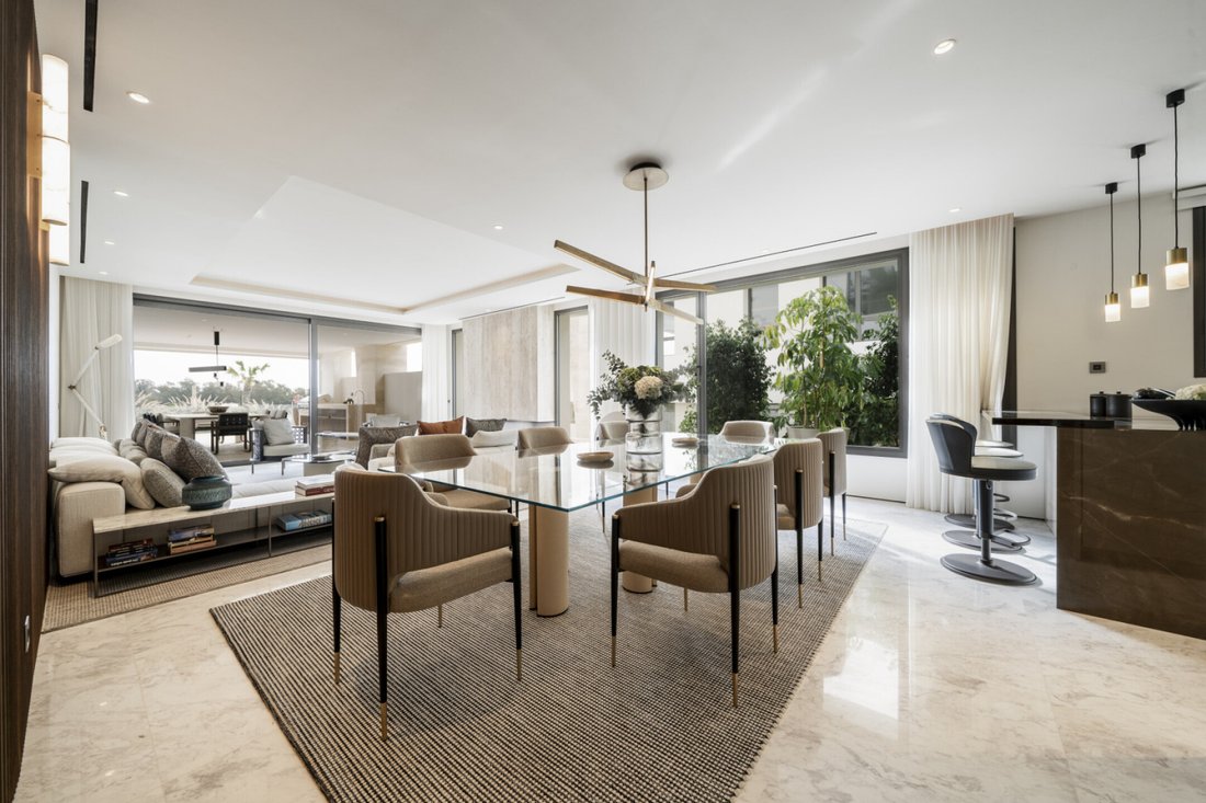 Apartment in Marbella, Andalusia, Spain 2 - 15917663