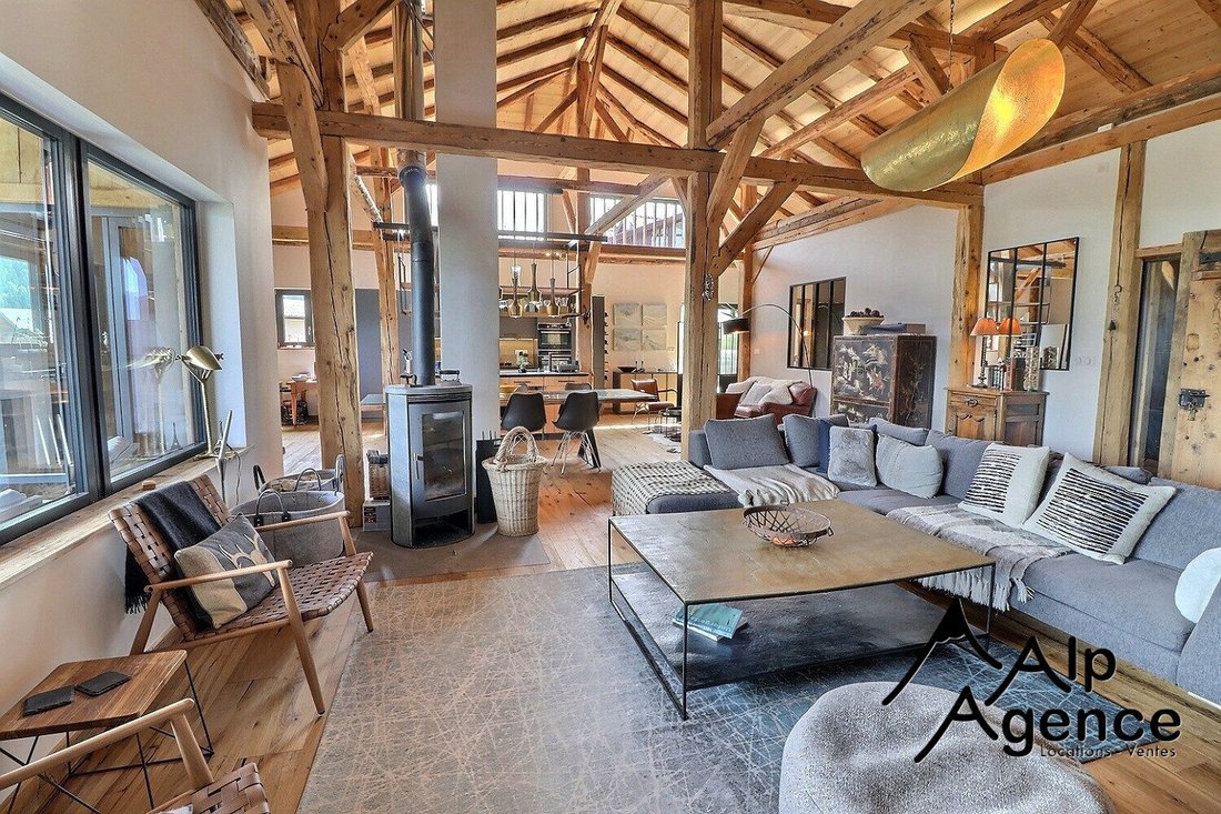 Chalet in La Côte-d'Arbroz, Auvergne-Rhône-Alpes, France 1 - 15918849