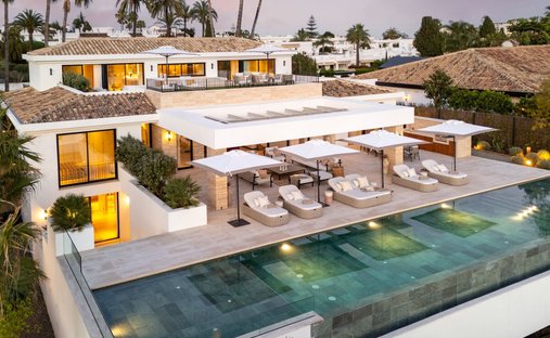 Villa in Centro, Malaga, Spain 1