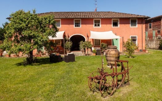 House in Historic Center, Lucca, Tuscany 1 - 15907903
