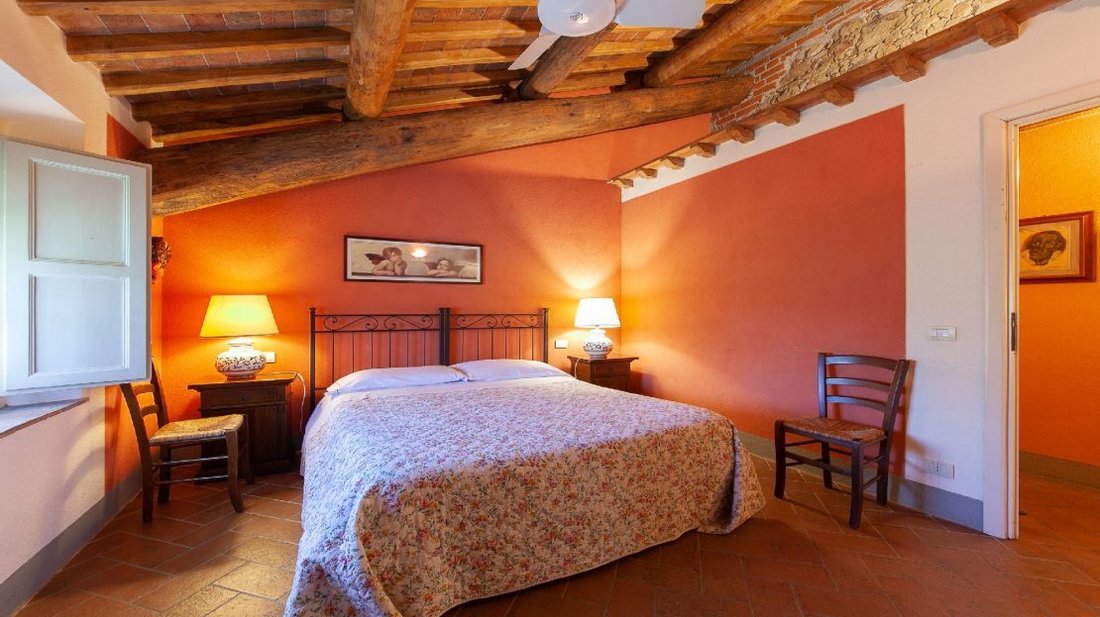 House in Historic Center, Lucca, Tuscany 4 - 15907903