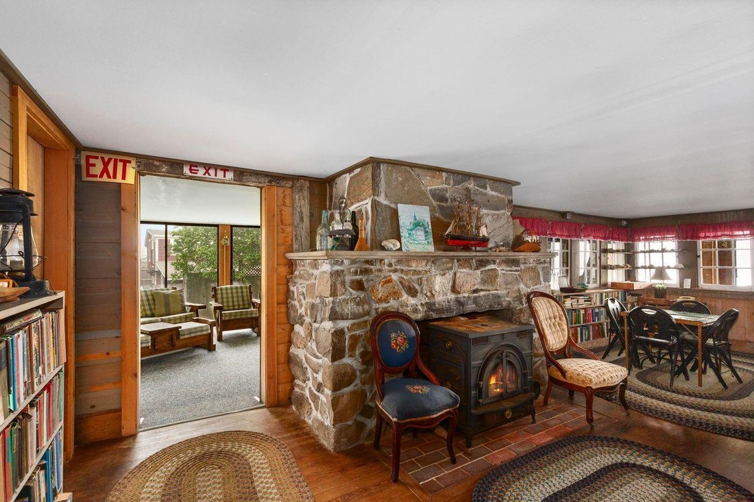House in Bristol, Maine, United States 5 - 15923062