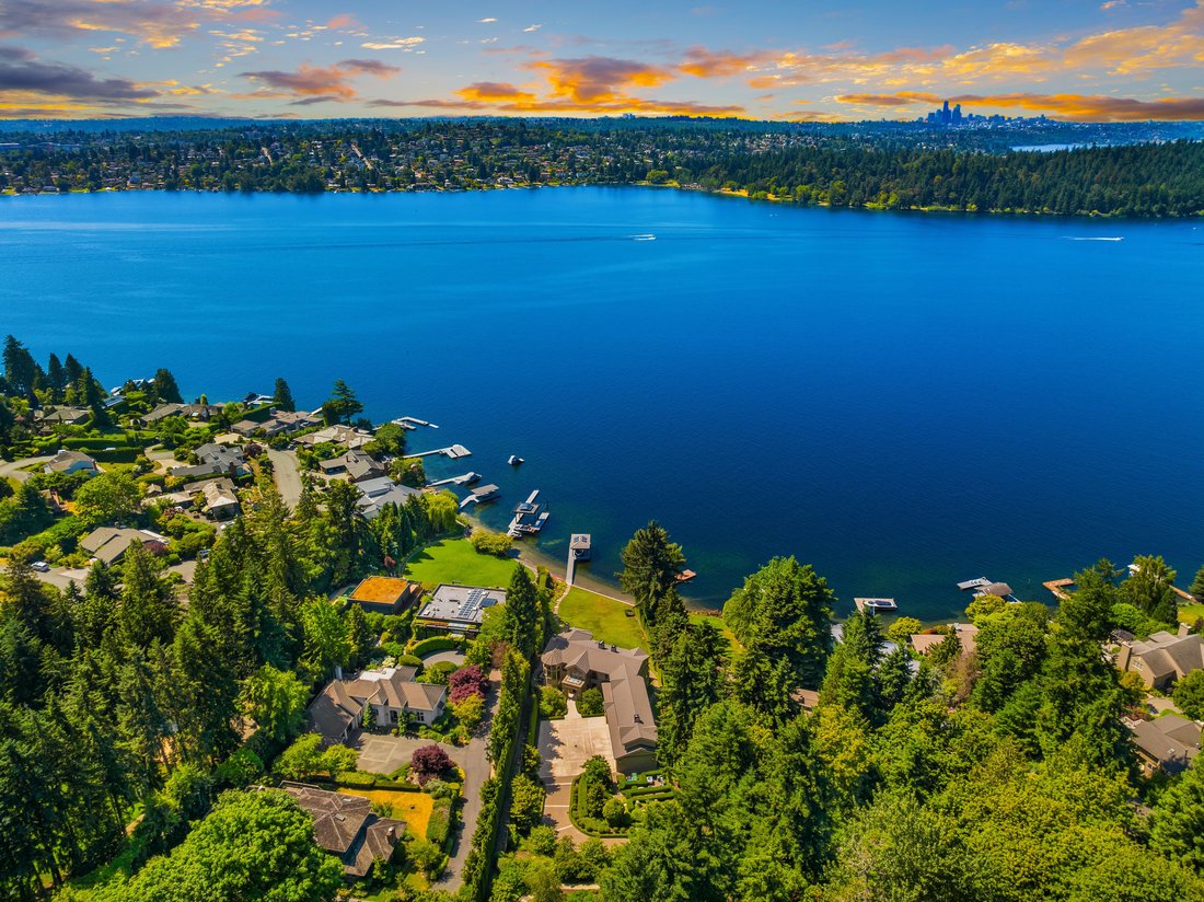 House in Mercer Island, Washington, United States 2 - 15859926