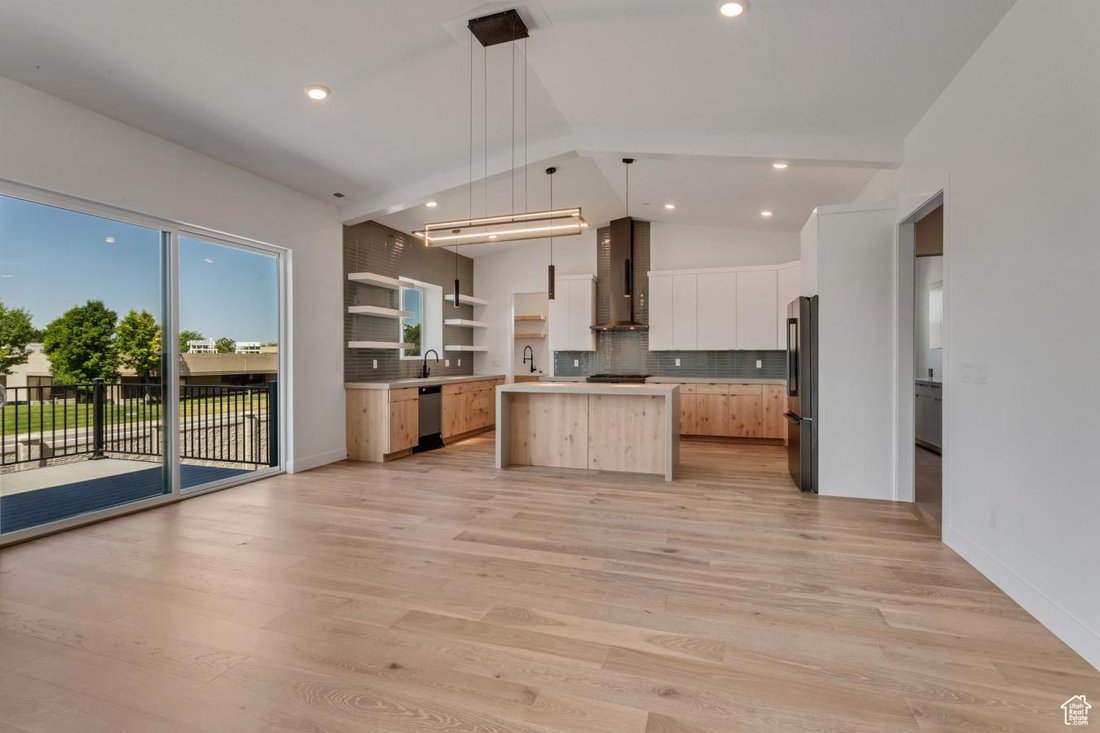 House in Orem, Utah, United States 5 - 15925536