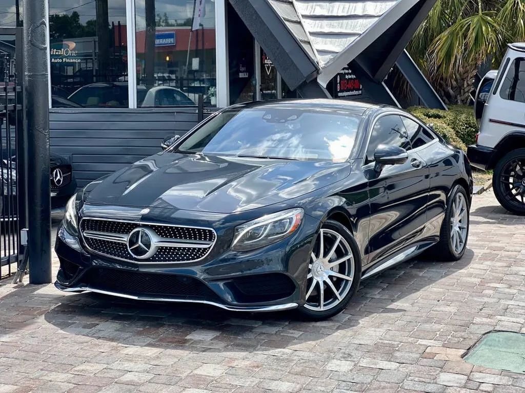 Coupe in Tampa, FL, United States 1 - 15820554