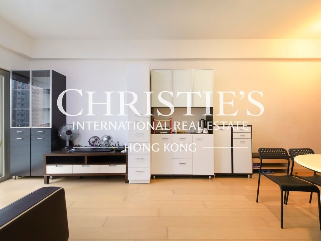 Apartment in Hong Kong, Hong Kong 5 - 15923196