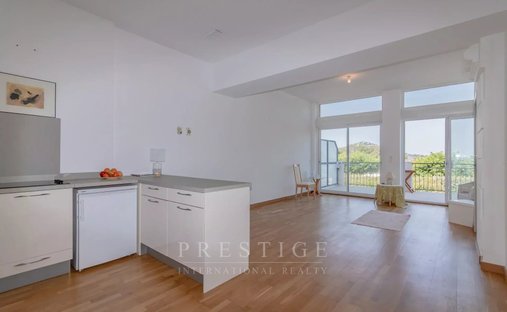 Apartment in Le Dramont-Agay-Anthéor-Le Trayas, Saint-Raphaël, France 1