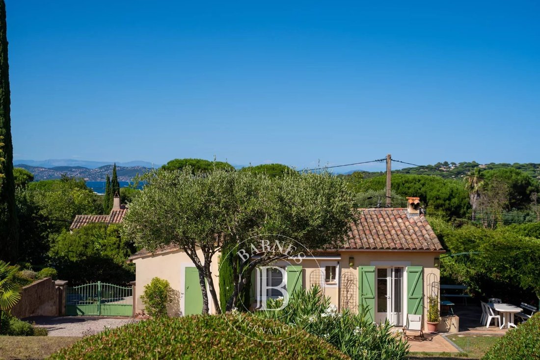 House in Zone Est Diffuse, Saint-Tropez, France 1 - 15919481