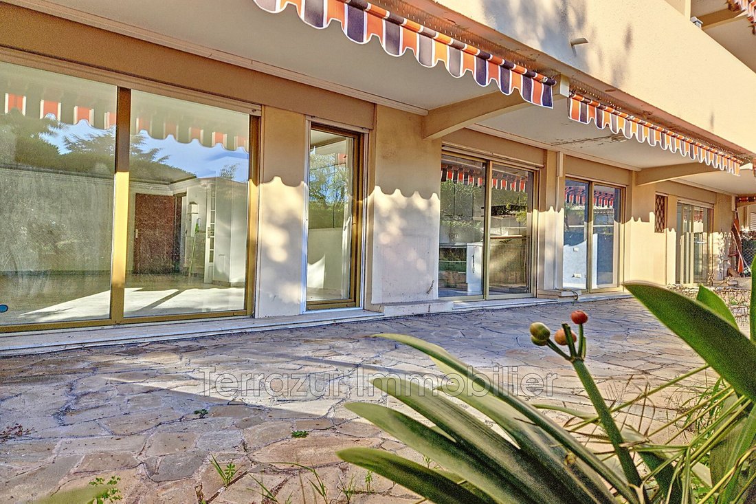 Apartment in Gabelle-Courcettes-Les Clos, Vallauris, France 1 - 15919939