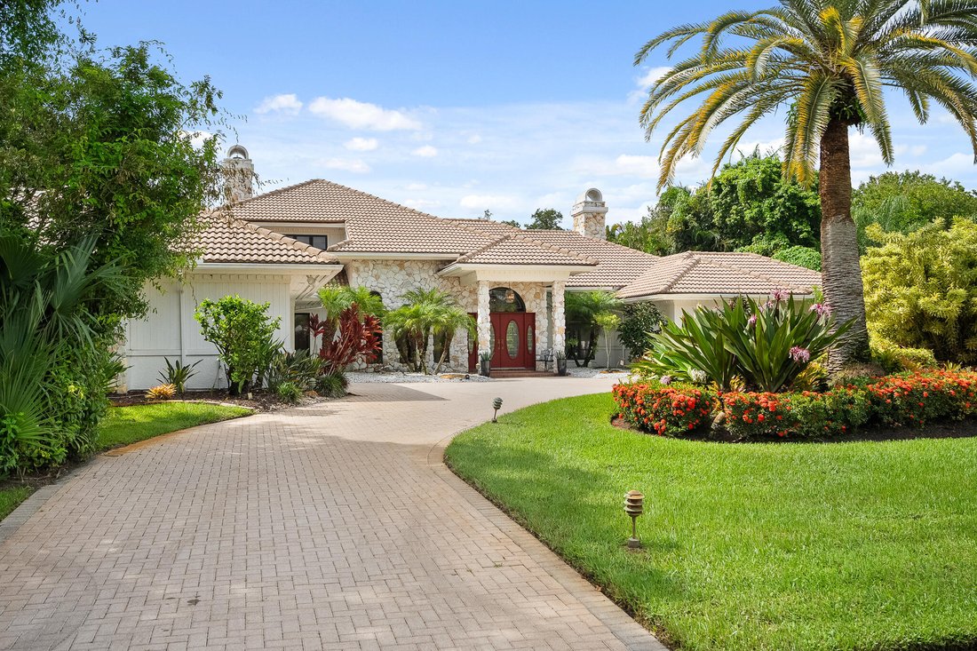 Residential Palm City In Palm City - 1100xxs 