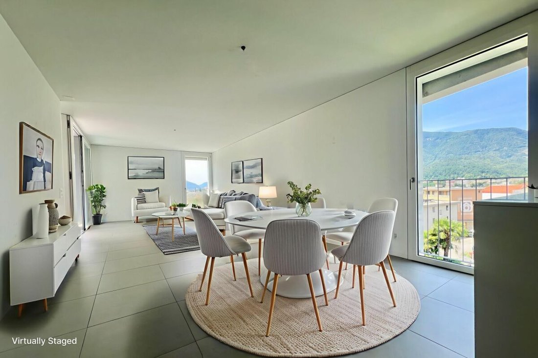 Sonnige 3,5 Zimmerwohnung In Kleinem Palazzo In Top Position