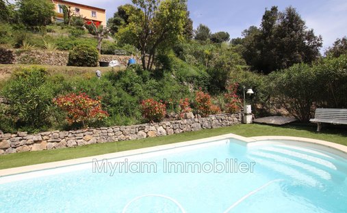 Villa in Nord, Peymeinade, France 1