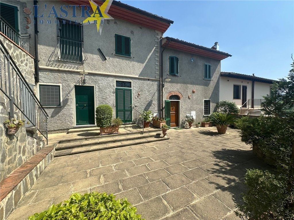 Country House in Bacchereto - Santa Cristina a Mezzana, Comeana, Tuscany 1 - 15921096