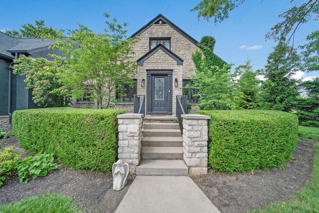 House in Lewis Center, Ohio, United States 4 - 15922666