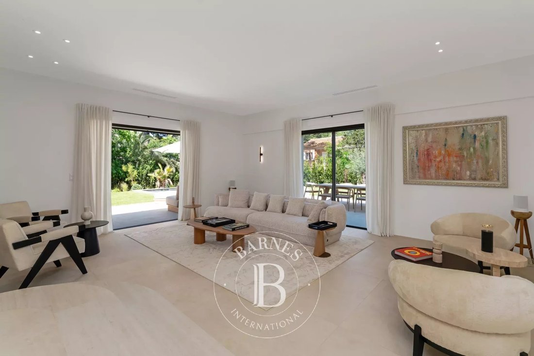 House in Zone Ouest Urbaine, Saint-Tropez, France 4 - 15919449