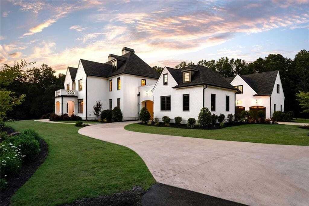 House in Canton, Georgia, United States 2 - 15924863