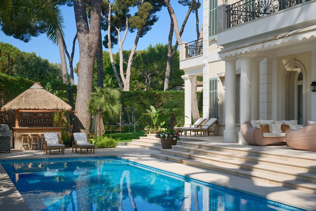 House in Antibes, Provence-Alpes-Côte d'Azur, France 5 - 15921186