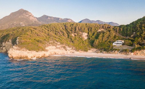 Villa à Karlovasi, Aegean, Grèce 1