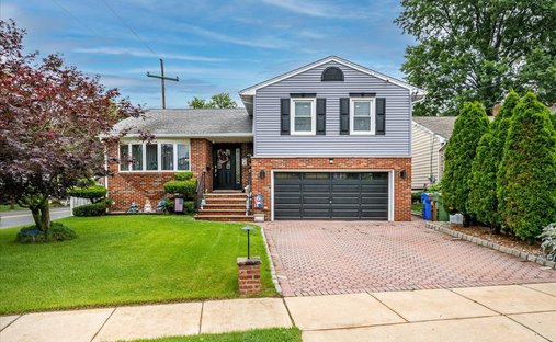 House in Linden, New Jersey, United States 1