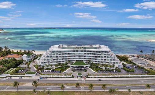 Condo in Nassau, New Providence, The Bahamas 1